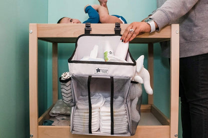 TOMMEE TIPPEE Easi Change organizator pliabil pentru masa de schimbat 38 cm