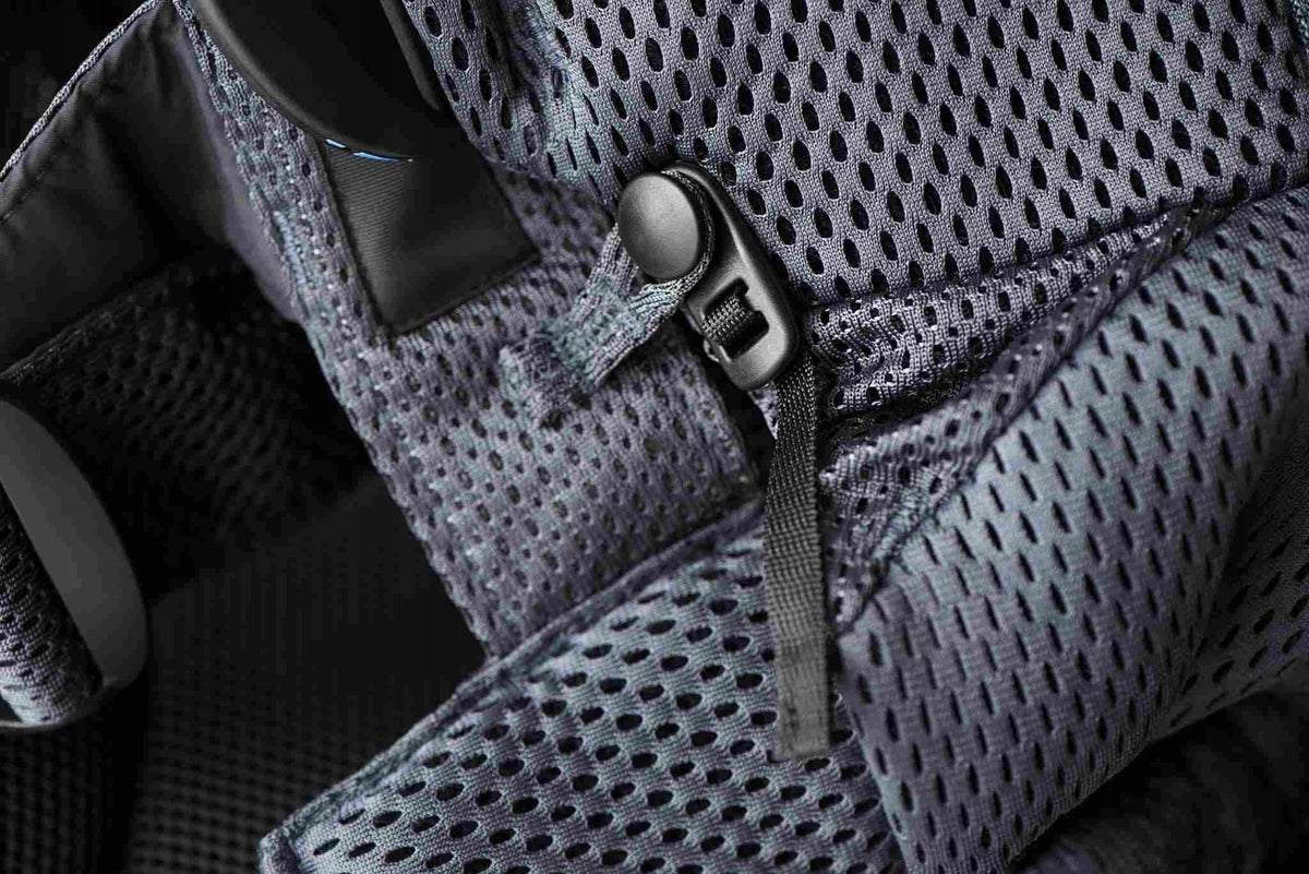 BABYBJORN Airy Mesh ergonomic baby carrier