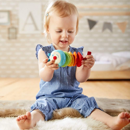 HABA sammenklappelig og vibrerende larve Mina 18 cm 6 m+