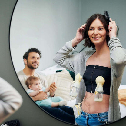 MEDELA Freestyle Flex podwójny LAKTATOR 2-fazowy, elektryczny laktator na ciele kobiety podczas codziennego użytku