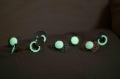 BIBS SUPREME GLOW beroligende sutter silikone 6msc+ SYMMETRISKE
