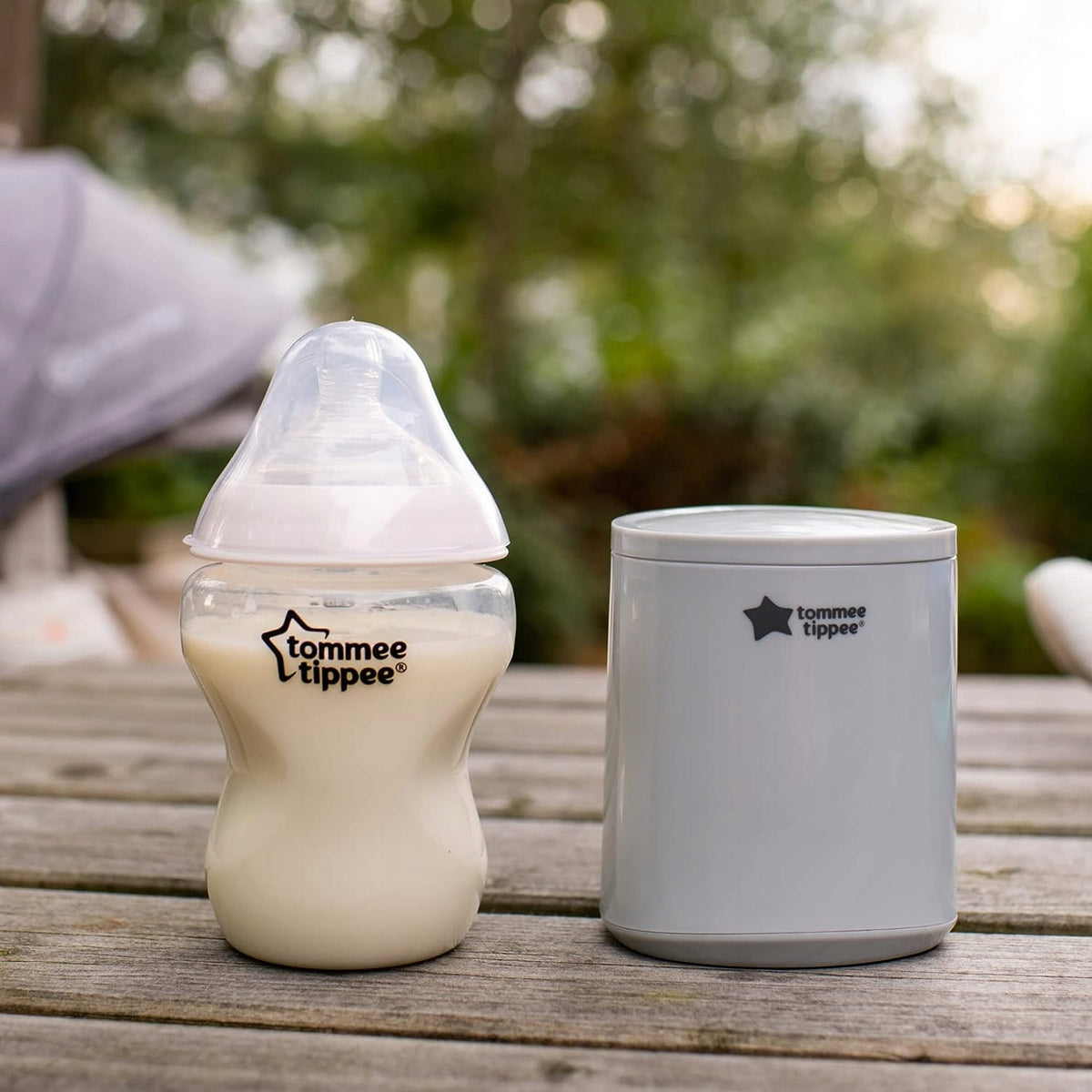 TOMMEE TIPPEE LetsGo podróżny podgrzewacz USB, szary podgrzewacz do butelki z mlekiem na wynos