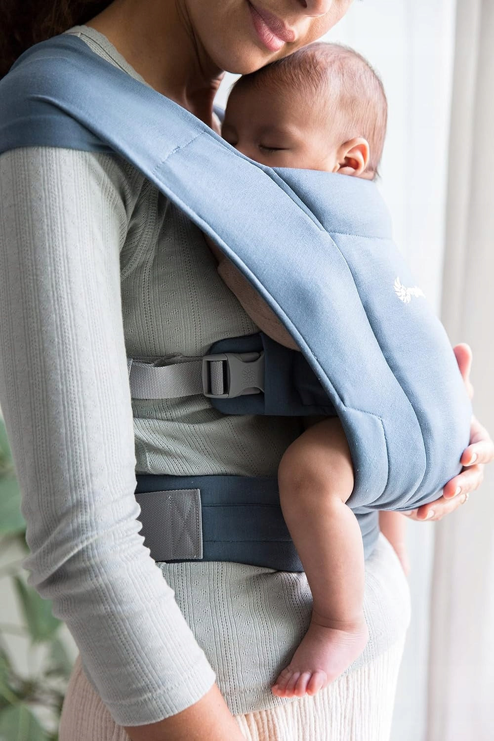 ERGOBABY Embrace ergonomic baby carrier for newborns