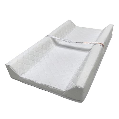 Ingenuity Contoured formázott pelenkázóalátét, 81x41 cm