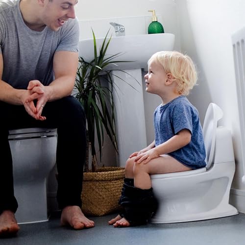 Nuby My Real Potty – dziecko korzystające z nocnika pod nadzorem dorosłego